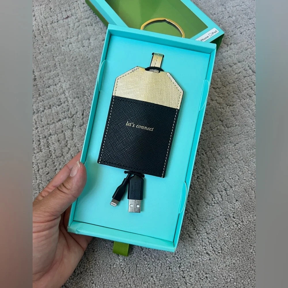 Kate Spade Portable Lighting Charging Cable for Apple Products